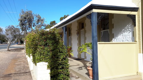 Bev's Retreat Bed And Breakfast - Kalgoorlie Accommodation 0