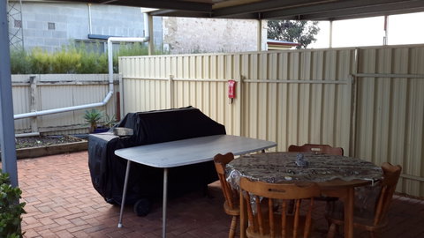 Bev's Retreat Bed And Breakfast - Kalgoorlie Accommodation 2