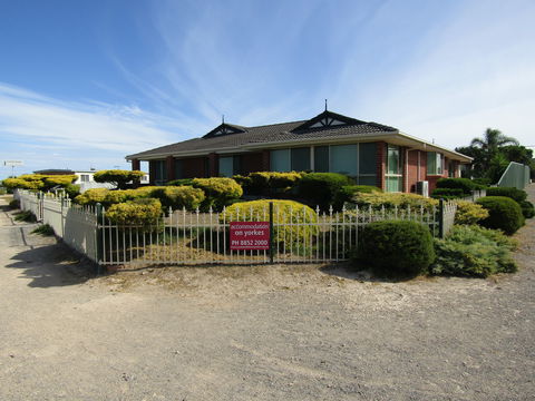 Blue Sea Dragon - Kalgoorlie Accommodation 0