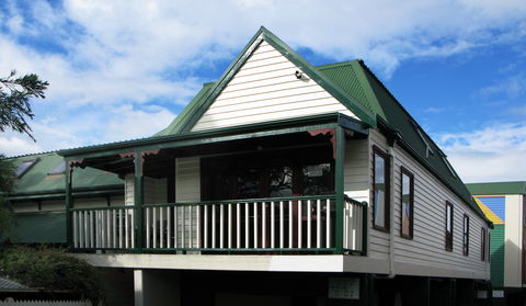 Dlux + Escape @ Lorne - Kalgoorlie Accommodation 1