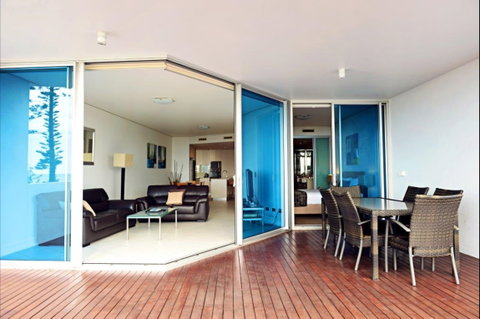 Manta Bargara Resort - Kalgoorlie Accommodation 1