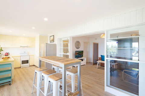 Tathra Beach Break - Kalgoorlie Accommodation 1