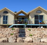 Telly's at Palm Cove - Kalgoorlie Accommodation