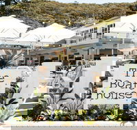The Boathouse Hotel Patonga - Kalgoorlie Accommodation