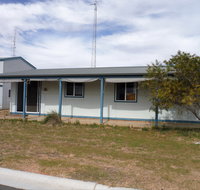 Wallaroo Waves - Kalgoorlie Accommodation