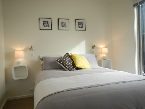 Washpool Retreat- Waterfront Living - Kalgoorlie Accommodation 2