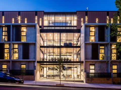 Abercombie Student Accommodation (Summer) - Kalgoorlie Accommodation 1