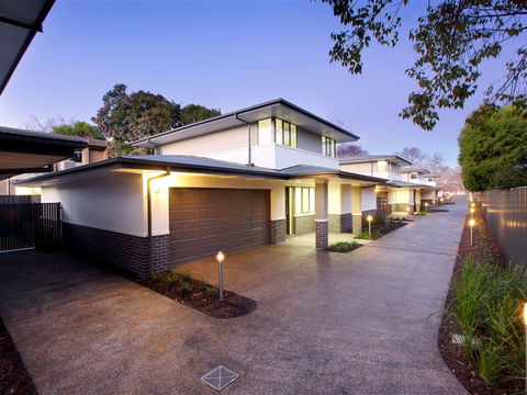 Abode Apartments Albury - Kalgoorlie Accommodation 1