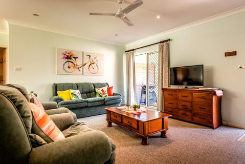 A Larks Nest - Kalgoorlie Accommodation 2