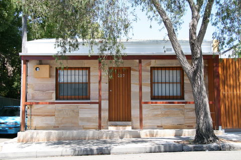 Australia Street Cottage - Kalgoorlie Accommodation 0