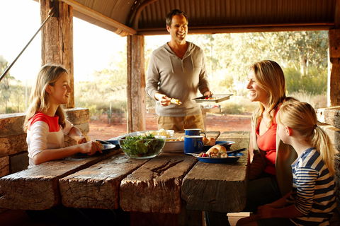 Ayers Rock Campground - Kalgoorlie Accommodation 2