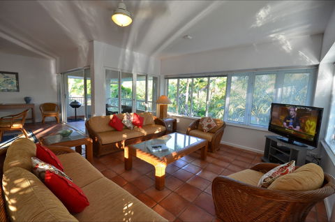 Balboa Apartments - Kalgoorlie Accommodation 2