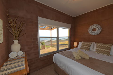 Cape View Cottage - Kalgoorlie Accommodation 1