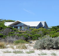 Cassini Beach House - Kalgoorlie Accommodation