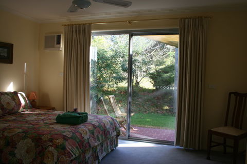 Goldsmith's In The Forest - Kalgoorlie Accommodation 1