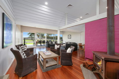 Ironbark Hill Estate - Kalgoorlie Accommodation 2