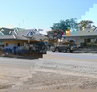 Lyndhurst Hotel Roadhouse Motel  Caravan Park - Kalgoorlie Accommodation