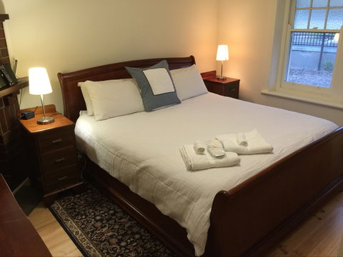 MacDonnell House, Naracoorte - Kalgoorlie Accommodation 1