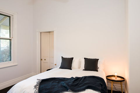 Mount Ophir Estate - The Residence - Kalgoorlie Accommodation 2