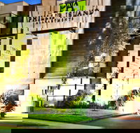 Phillip Island Apartments - Kalgoorlie Accommodation