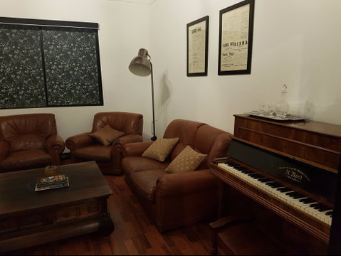 Possum Cottage - Kalgoorlie Accommodation 1