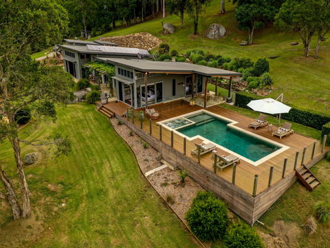 Ravensdale Retreat - Yarramalong Valley - Kalgoorlie Accommodation 0