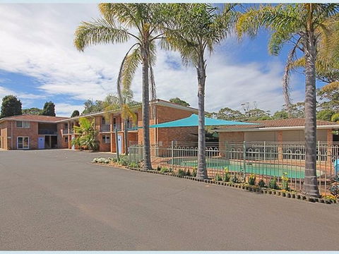 The Lodge Broulee - Kalgoorlie Accommodation 1