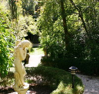 Aldgate Lodge Bed  Breakfast