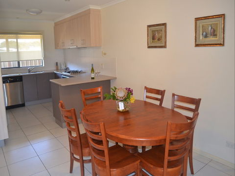 Amarco 4 - Kalgoorlie Accommodation 1