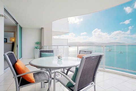At Marina Shores - Kalgoorlie Accommodation 0