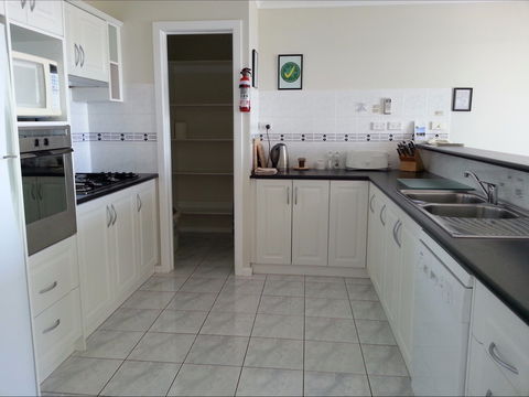 Birubi House - Kalgoorlie Accommodation 1