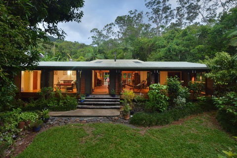 Cow Bay Homestay Bed And Breakfast - Kalgoorlie Accommodation 0