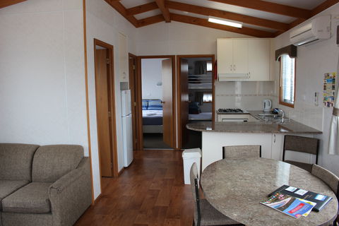 Golden Terrace Holiday Park - Kalgoorlie Accommodation 2