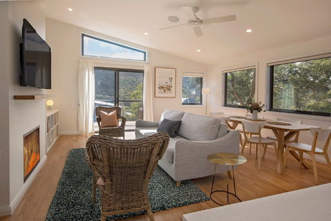 Grasmere Chalet - Kalgoorlie Accommodation 0