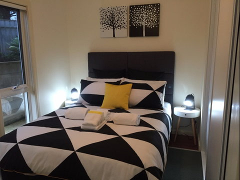 Lyreen's Apartment Bed And Breakfast - Kalgoorlie Accommodation 2