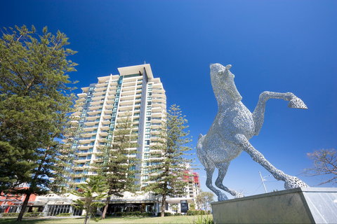 Mantra Broadbeach On The Park - Kalgoorlie Accommodation 0