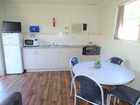 Moonta Bay Cabins - Cabin 3 - Kalgoorlie Accommodation 1