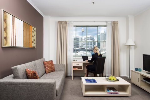 Oaks Sydney Goldsbrough Suites - Kalgoorlie Accommodation 1