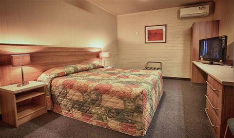 Opal Inn Hotel - Kalgoorlie Accommodation 2