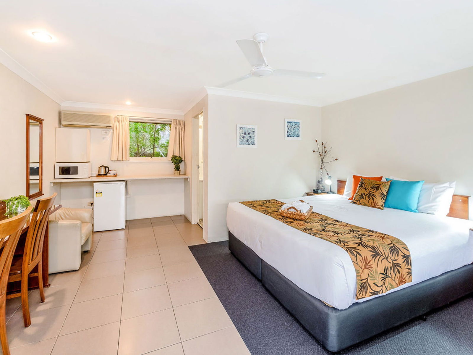 Freeburn Island NSW Kalgoorlie Accommodation
