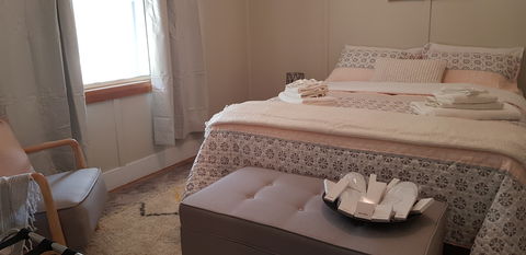 Platypus Cottage - Kalgoorlie Accommodation 2