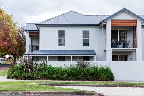 Stay Bathurst - Kalgoorlie Accommodation 0
