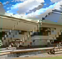Talmalmo Cottage - Kalgoorlie Accommodation