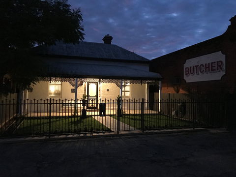 The Old Butcher's House - Kalgoorlie Accommodation 0