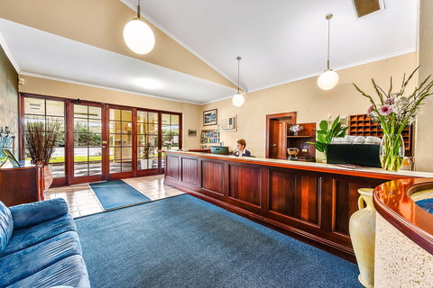 The Henty - Kalgoorlie Accommodation 2