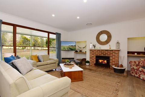 The Ambers - Kalgoorlie Accommodation 0