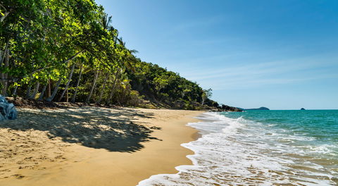 Trinity Beach Palace - Kalgoorlie Accommodation 0