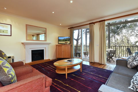 Villa Chambourcin - Kalgoorlie Accommodation 1