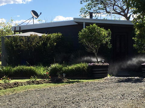 Wilderness Grove Estate - The Cottage - Kalgoorlie Accommodation 0