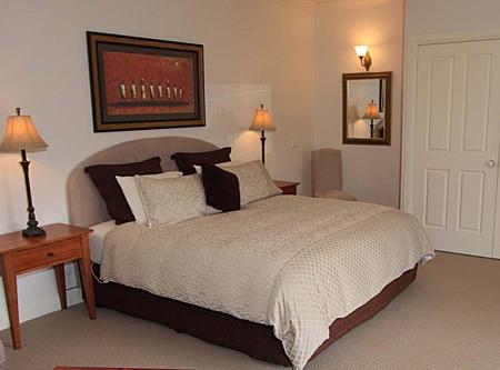 Delderfield Luxury B And B - Kalgoorlie Accommodation 0